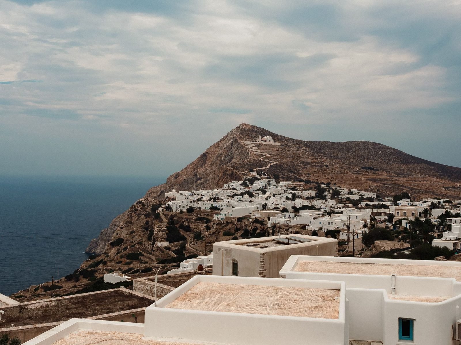 Greek Island Breaks: Santorini, Crete and Quieter Alternatives